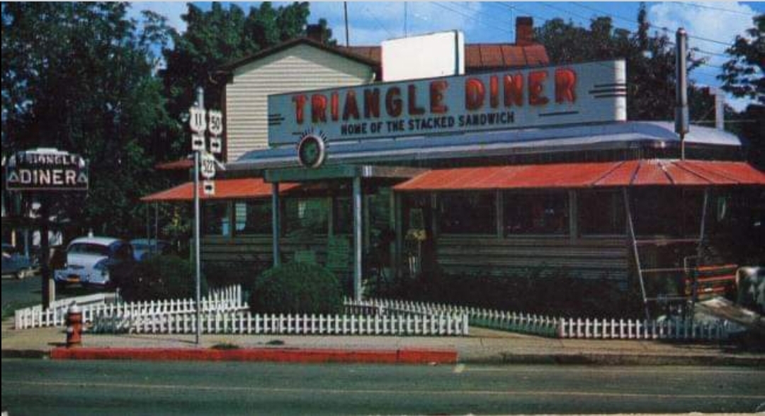 Triangle Diner